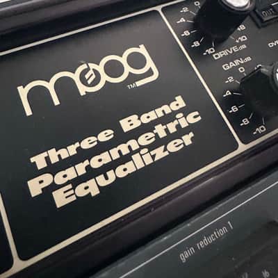 Moog MKPE Three Band Parametric Equalize image 1