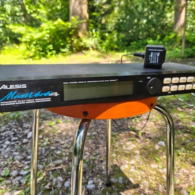 Alesis Midiverb 4 image 2