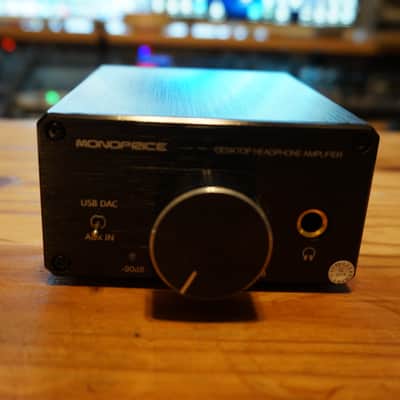 Monoprice 111567 Desktop Headphone Amplifier image 2