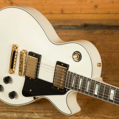 Gibson Custom Les Paul Custom w/Ebony Fingerboard Gloss | Alpine White image 5