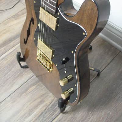 Logan Custom Thinline 2026 - Black top binding with gloss nitro finish image 4