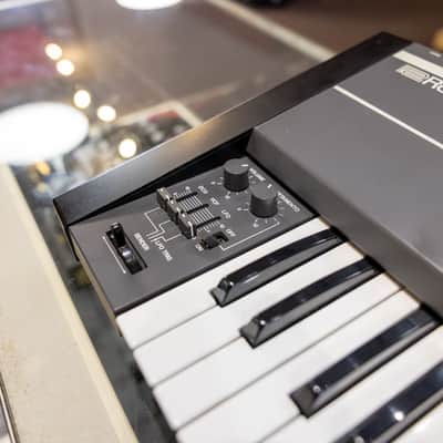 Vintage Roland Juno-106 image 5