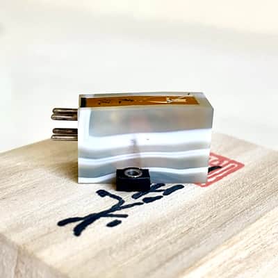 Koetsu Onyx Platinum Diamond MC Cartridge, Silverplated Copper Coil, Original Diamond Cantilever, Original $20000 image 13