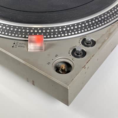 Vintage Technics SL-1700 Direct Drive Turntable Record Player Japan image 2