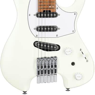 Ibanez ICHI10 Ichika Signature Electric Guitar (with Gig Bag), White image 3