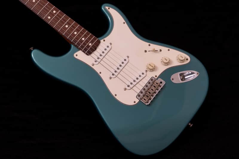 【used】Fender / American Vintage 62 Stratocaster 1996 3.63kg #V092358【TONIQ横浜】【price included SHIPPING & IMPORT TAX & VAT】