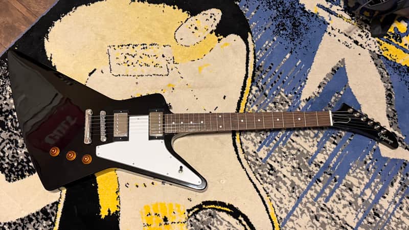 Epiphone Explorer