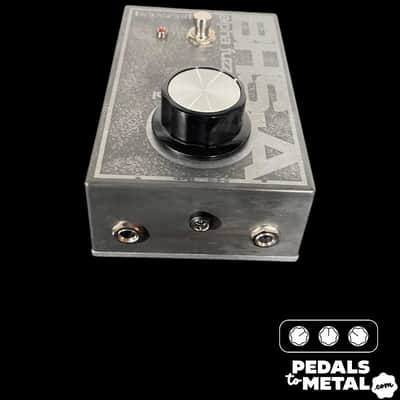 Reeves Electro BHS-A Black Hat Sound Alpha Fuzz Pedal - 2025 - Silver X13038 image 6