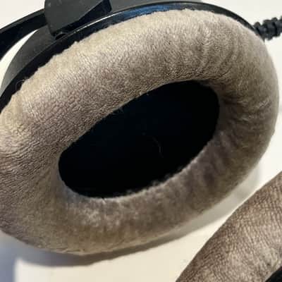 Beyerdynamic DT 770 Pro 80 Ohm Headphones image 7