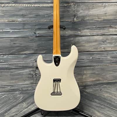 Used Fender 1979 Stratocaster with Duncan Antiquity Pickups and Fender Hard Shell Case image 9
