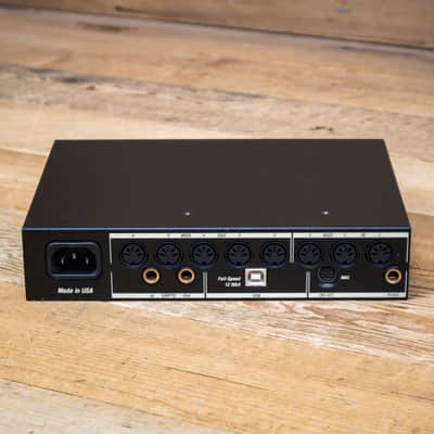 MOTU micro express 4x6 USB Bus-Powered MIDI Interface with SMPTE U281120 image 7