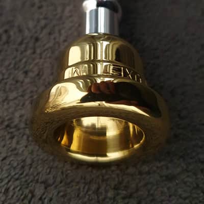 RARE!!! GETZEN DELUXE M trumpet mouthpiece, 24K gold plated, PRISTINE! image 2