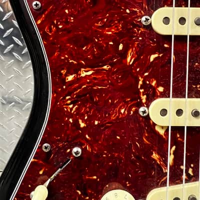 Fender Stratocaster - Black (Red Tortoise P.G.) image 8