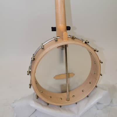 Deering Goodtime Concert Scale Banjo Ukulele, Natural/Nickel image 10