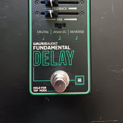 Walrus Audio Fundamental Delay 2023 - Present - Black / Green image 2
