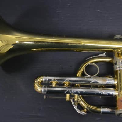Corneta Bach Stradivarius 181-37 Corporation lacada en muy buen estado. image 11