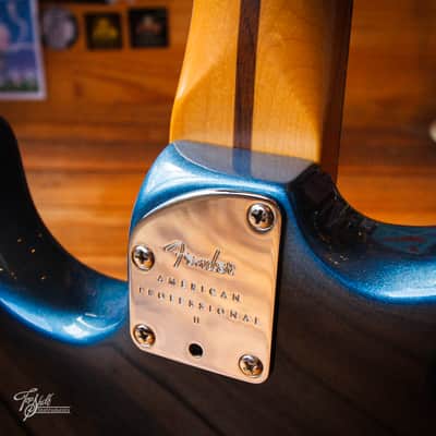 Fender American Professional II Stratocaster HSS Dark Night 2020 image 14