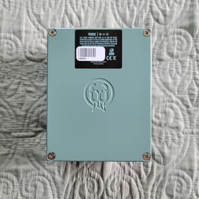 Walrus Audio Lore Reverse Soundscape Generator *MINT* 2022 - Present - Muted Green / Dark Green Fairy image 3
