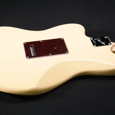 MINT Fender American Performer Jazzmaster - Rosewood Fingerboard - Vintage White 827 image 6