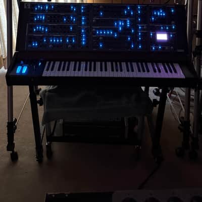 Schmidt Eight Voice - TRUE ANALOG 4 Oscillator per voice Descrete component Polyphonic Synthesizer image 5