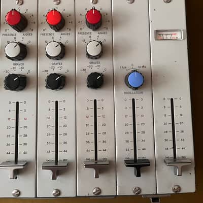 Vintage Girardin MT-67 Germanium/Silicon Broadcast Mixing Console Bild 2