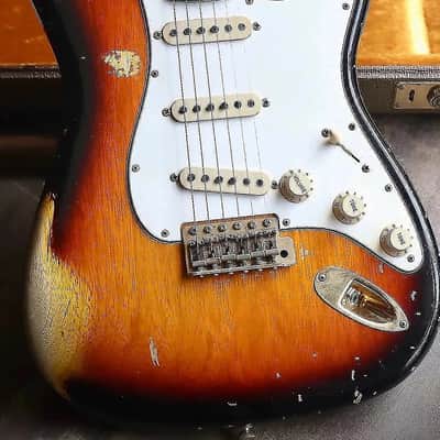 Fender Masterbuilt'60 Korina John Cruz Relic Sunburst 2010 image 1
