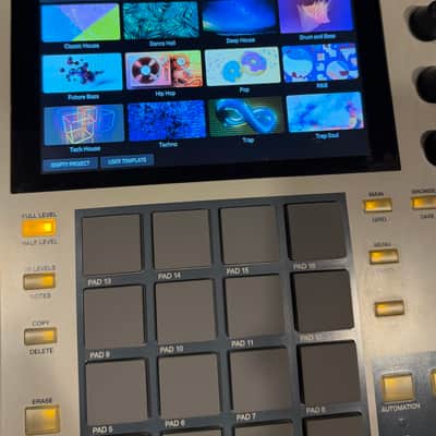 Akai MPC One Standalone MIDI Sequencer Retro Edition 2021 - Present - Grey image 16