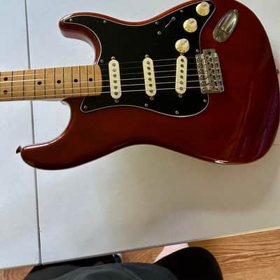 Fender Vintera '70s Stratocaster with Maple Fretboard 2019 - 2021 - Mocha image 9