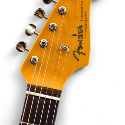 Fender American Vintage II 1961 Stratocaster Fiesta Red image 2