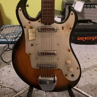 Continental 822 Vintage Electric Guitar image 13
