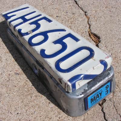 joe gagan/dunlop/vox italia license plate special wah image 2