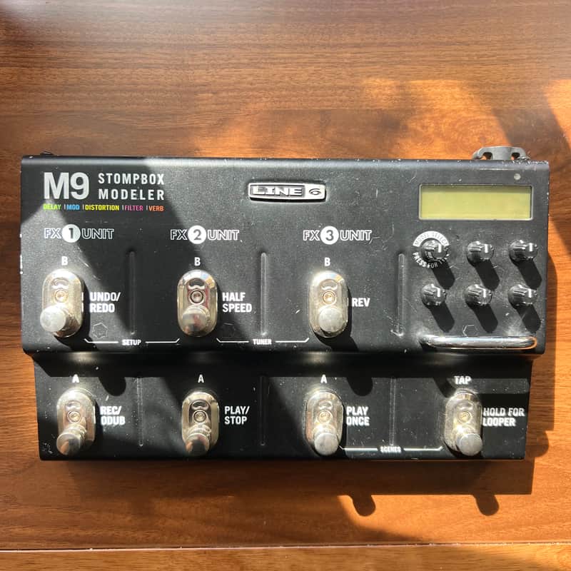 Line 6 M9 Stompbox Modeler | Reverb Line 6 M9 Stompbox Modeler | Reverb