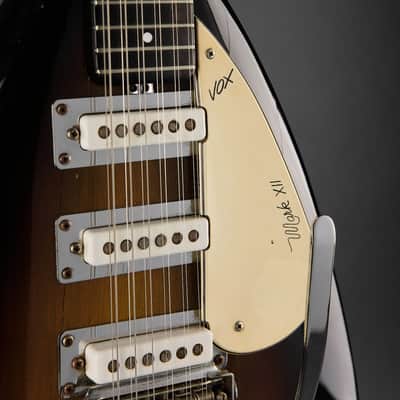 1966 Vox V223 Mark XII 'Teardrop' Sunburst image 10