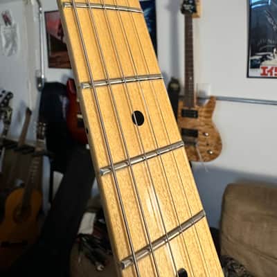 Fender Standard Stratocaster Satin, Maple Fingerboard - Blaze Gold 2013 image 5