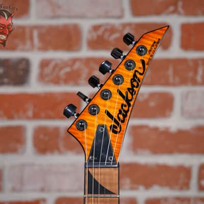 Immagine Jackson USA Custom Shop RR1 HS TOM Rhoads Flame Maple Slab Top Amber Lager Burst 2024 w/OHSC (B-Stock) - 9