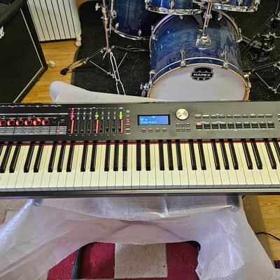 Roland RD-2000EX 88-Key Digital Piano, B-stock from Roland UK. Full 2 yr warranty. MINT