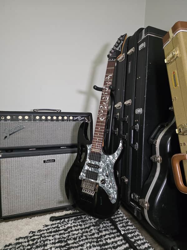 Ibanez JEM555 Steve Vai Signature | Reverb Canada