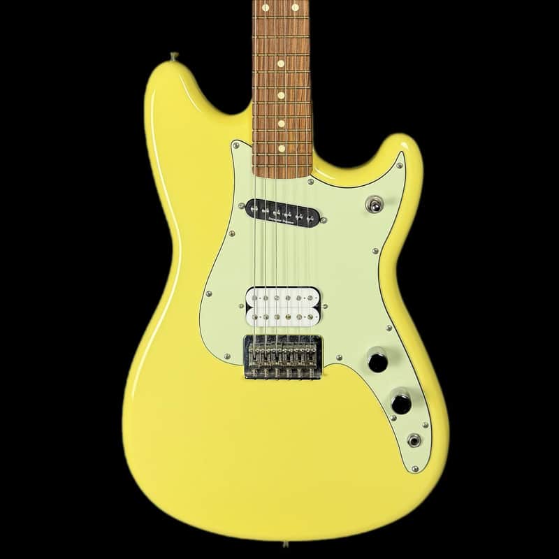 Fender Offset Series Duo-Sonic HS | Reverb Canada