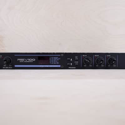 Yamaha REV100 Digital Reverberator Effect Processor with Power Supply Made in Japan 1990s w/ Power Supply image 3