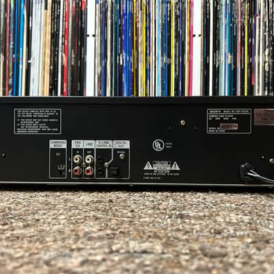Sony CDP-CE525 Compact Disc Player 5-Disc CD Carousel Changer No Remote TESTED ✅ image 11