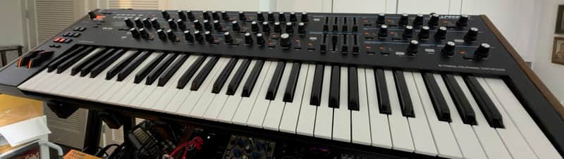Novation Summit 61-Key 16-Voice Synthesizer 2019 - Present - Black image 1
