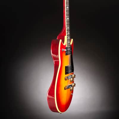 Yamaha SG 700 1978 - Sunburst image 12