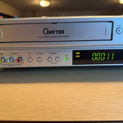 Daytek DCR‑100 VHS And DVD Player Combo | Tested Working | Fully Cleaned | Rare image 3