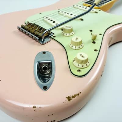Fender Custom Relic Stratocaster 1965. Let's Play House. 2010 - Shell Pink image 2