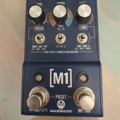 Walrus Audio Mako M1 High-Fidelity Modulation Machine 2022 - 2024 - Blue image 1