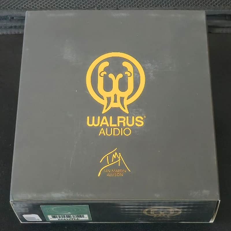Walrus Audio Mantle Analog Bass Preamp / DI 2026 - Present - Black / Green image 1