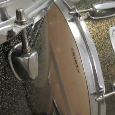 Mapex QR Series Five-Piece Full Drum Set in Black Sparkle Finish with Wooden Hoops & Rack Mounts image 12
