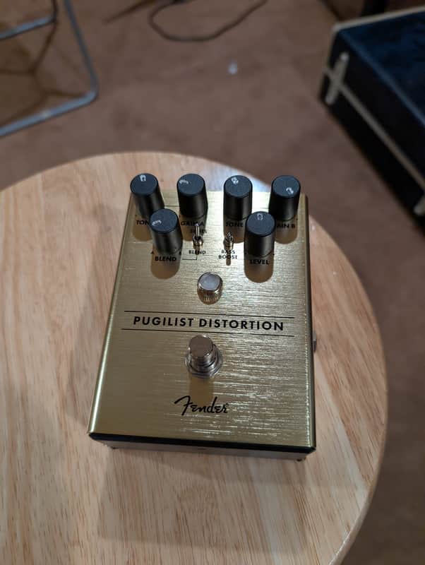 Fender Pugilist Distortion 2018 - Present - Yellow imagen 1