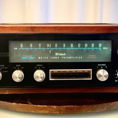 πΆβ¨ McIntosh MX114 FM Stereo Tuner Preamplifier w/ Original Walnut Cabinet β Serviced, Excellent Glass, Tested Working image 1