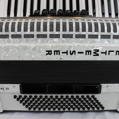 NEW White Weltmeister Topas III Piano Accordion LMM 37 96 image 4